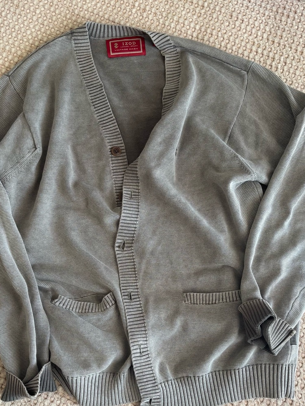 Izod Men's Light Gray V-Neck Button Cardigan